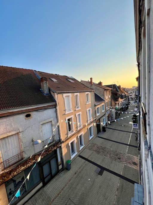 Oasis En Centre-Ville Vierzon Exterior photo